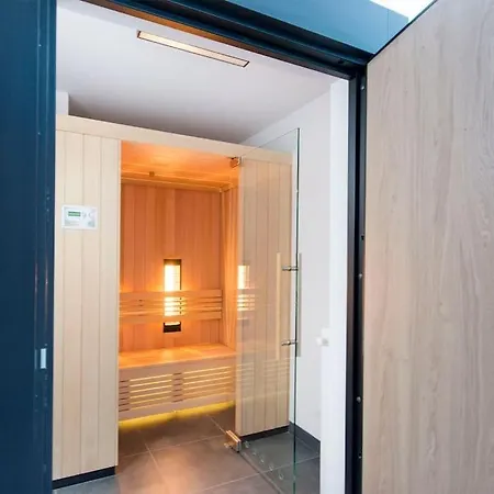 Neptun Nad Morzem Wyspa Sobieszewska *